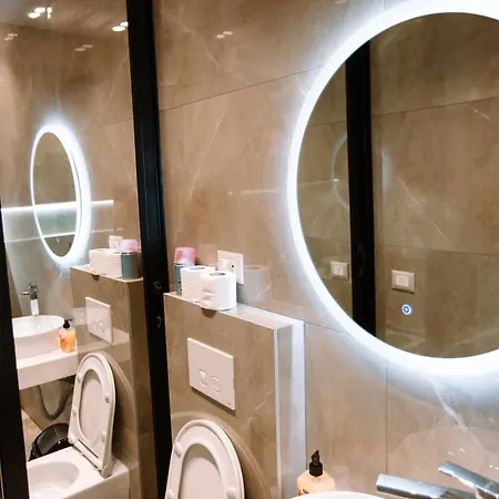 Barrikada Str Modern - The Nest Tirana